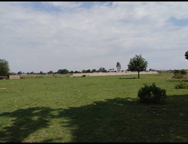 20,206M² VACANT LAND FOR SALE IN ROODS GARDENS